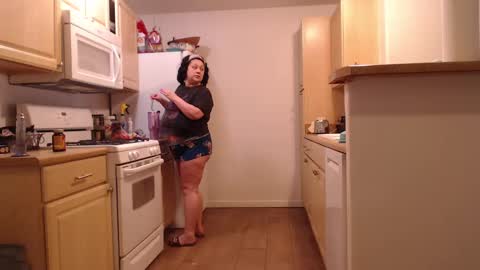 Alyssiaamorexo online show from March 1, 2025, 5:05 pm