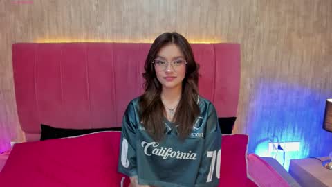 Alyy online show from January 17, 2026, 7:50 pm