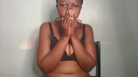 Snapshot of am_creme_delight chatting on May 31, 2026, 2:53 am am_creme_delight online show from May 31, 2026, 2:53 am