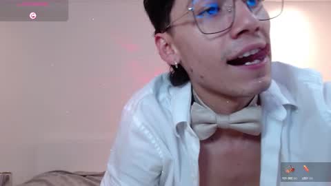 Amad Passer x guests   Independent model online show from December 29, 2024, 9:20 pm