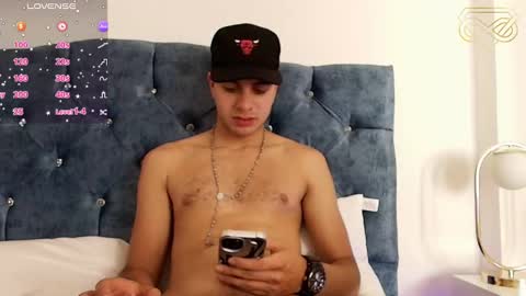 Amadeo Wild online show from December 6, 2024, 5:20 am