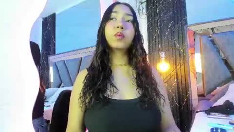 Snapshot of amaia_a chatting on June 22, 2026, 7:33 pm amaia_a online show from June 22, 2026, 7:33 pm
