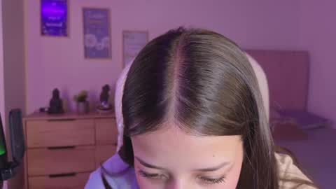 B I A N C A online show from November 9, 2025, 4:00 am