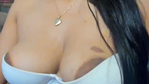 Amaia Mendoza online show from February 11, 2025, 5:40 pm