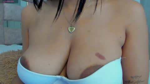 Amaia Mendoza online show from February 22, 2025, 6:30 pm