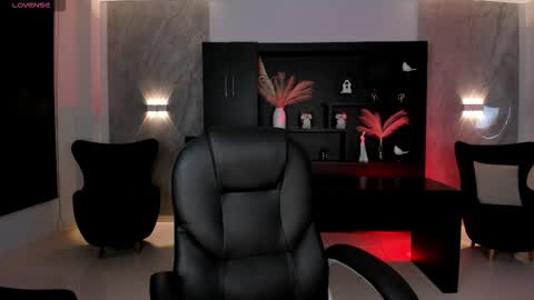 Amaia Haywood online show from September 28, 2025, 4:51 am