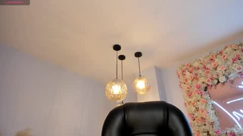 Amaia Haywood online show from October 26, 2025, 11:20 pm