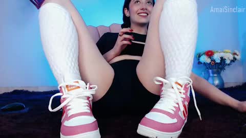 Amai  Sinclair  online show from February 21, 2025, 9:13 am