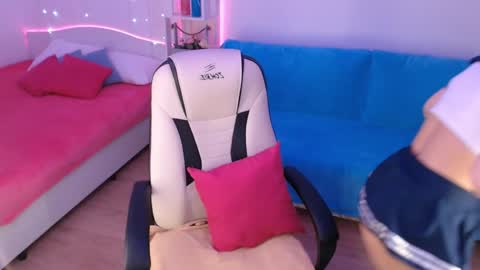 Alice online show from January 3, 2025, 1:48 am