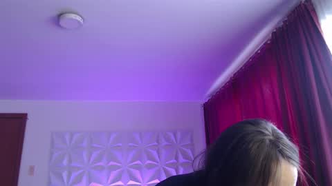 Amalett online show from October 13, 2025, 2:17 pm