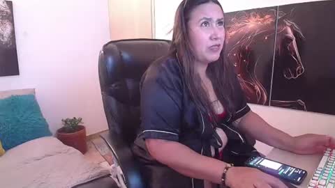 Snapshot of amalia_brunette chatting on July 18, 2026, 8:01 pm AMALIA online show from July 18, 2026, 8:01 pm