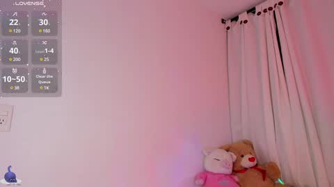 Snapshot of amaliaandrade chatting on February 3, 2025, 8:57 am Amalia real MIA online show from February 3, 2025, 8:57 am