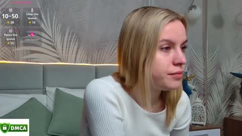 Amalia online show from January 14, 2025, 1:17 pm