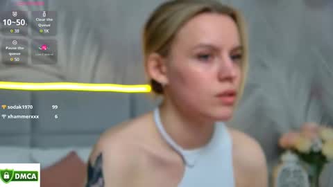 Amalia online show from February 11, 2025, 7:48 pm