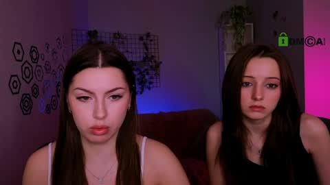Snapshot of amalialowell chatting on April 24, 2026, 9:34 am Amalia online show from April 24, 2026, 9:34 am