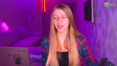 Amalia online show from December 14, 2024, 2:10 pm