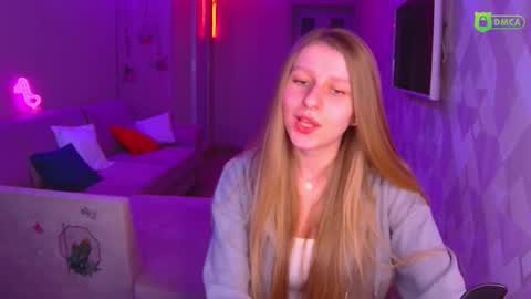 Amalia online show from February 13, 2025, 2:52 pm