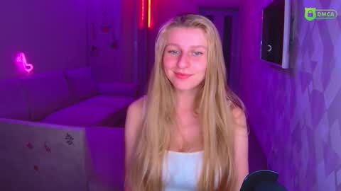 Amalia online show from November 16, 2025, 2:33 pm