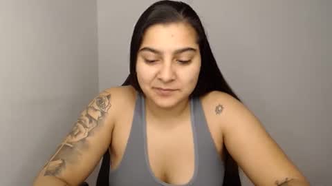 Snapshot of amanda5star chatting on January 4, 2025, 9:21 am The queen of the biceps online show from January 4, 2025, 9:21 am