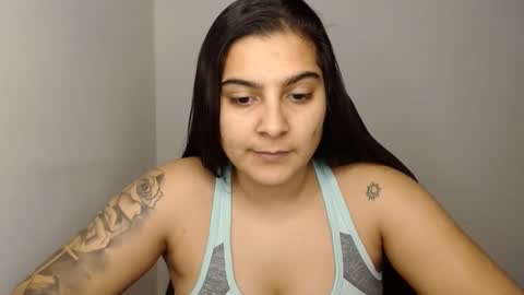 Snapshot of amanda5star chatting on January 7, 2025, 9:35 pm The queen of the biceps online show from January 7, 2025, 9:35 pm