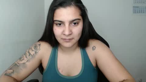 Snapshot of amanda5star chatting on March 7, 2025, 8:44 pm The queen of the biceps online show from March 7, 2025, 8:44 pm