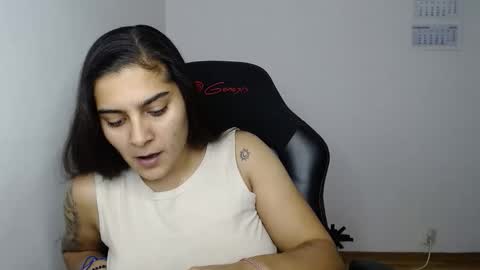 Snapshot of amanda5star chatting on November 29, 2025, 11:52 pm The queen of the biceps online show from November 29, 2025, 11:52 pm