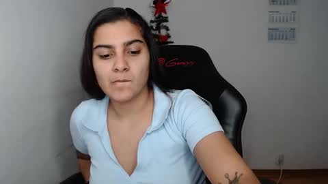 Snapshot of amanda5star chatting on December 21, 2025, 11:23 pm The queen of the biceps online show from December 21, 2025, 11:23 pm