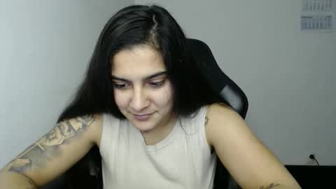 Snapshot of amanda5star chatting on February 5, 2026, 9:41 pm The queen of the biceps online show from February 5, 2026, 9:41 pm