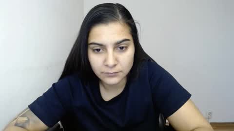 Snapshot of amanda5star chatting on April 6, 2026, 4:46 am The queen of the biceps online show from April 6, 2026, 4:46 am