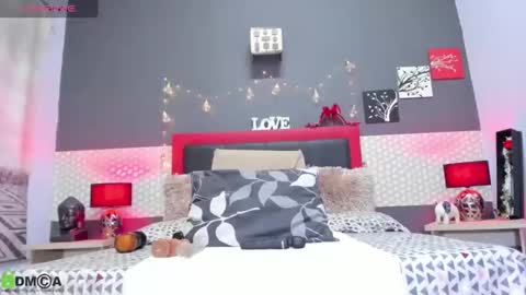 diana        Private is Open online show from December 8, 2024, 12:51 am