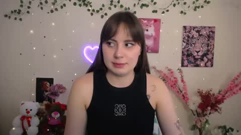 Snapshot of amanda_bright_ chatting on May 15, 2026, 10:33 am amanda_bright_ online show from May 15, 2026, 10:33 am