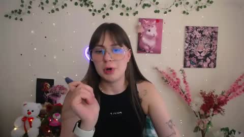 Snapshot of amanda_bright_ chatting on May 21, 2026, 10:11 am amanda_bright_ online show from May 21, 2026, 10:11 am