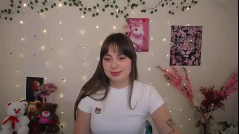 Snapshot of amanda_bright_ chatting on July 11, 2026, 6:05 am amanda_bright_ online show from July 11, 2026, 6:05 am