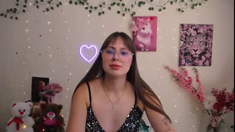 Snapshot of amanda_bright_ chatting on July 16, 2026, 11:16 am amanda_bright_ online show from July 16, 2026, 11:16 am