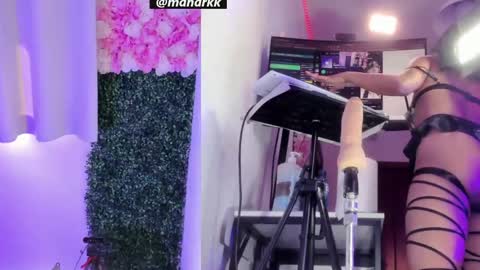 Snapshot of amanda_drawer27 chatting on April 27, 2026, 3:43 pm amanda_drawer27 online show from April 27, 2026, 3:43 pm