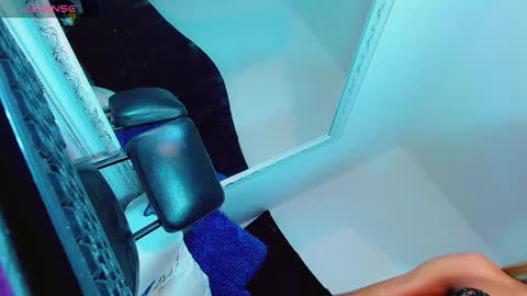 amanda_gray1 online show from November 4, 2025, 4:11 am