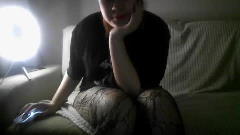 Snapshot of amanda_mia chatting on June 3, 2026, 10:37 pm amanda_mia online show from June 3, 2026, 10:37 pm