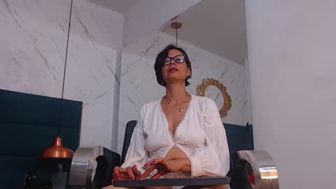 amanda_ramirez online show from February 16, 2026, 10:17 pm