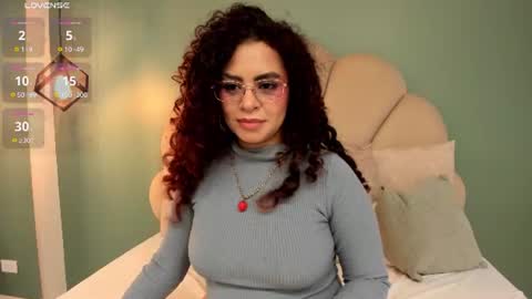Snapshot of amanda_rios chatting on July 23, 2026, 11:24 pm Amanda Rios online show from July 23, 2026, 11:24 pm