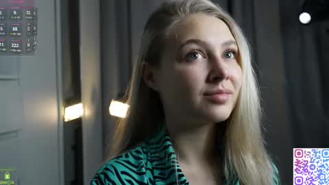     online show from November 2, 2025, 5:15 pm