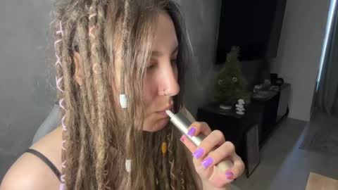 Amanda online show from April 12, 2026, 7:35 am