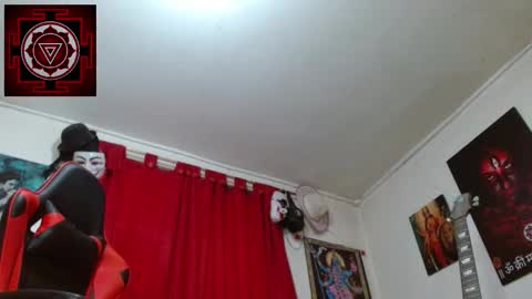 Amanda Valeska online show from October 12, 2025, 4:39 pm