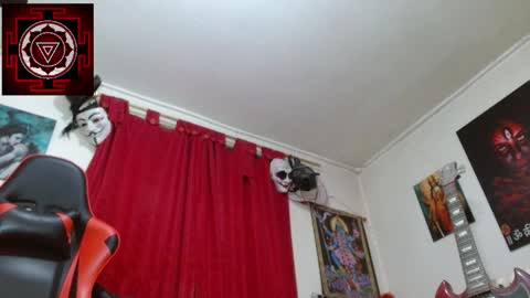 Snapshot of amanda_valeska chatting on May 25, 2026, 6:14 pm Amanda Valeska online show from May 25, 2026, 6:14 pm
