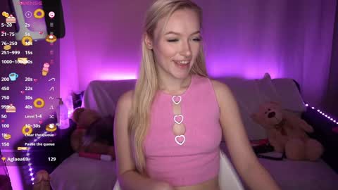 Amanda online show from December 22, 2024, 4:17 pm