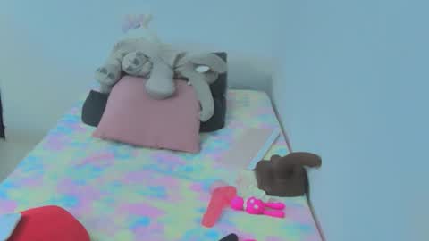 Amanda online show from January 28, 2025, 5:00 am