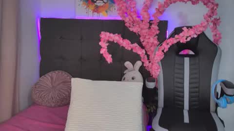 Amanda online show from September 23, 2025, 1:41 am