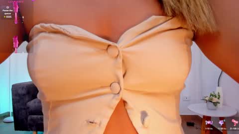 Amanda  online show from February 27, 2025, 2:21 pm