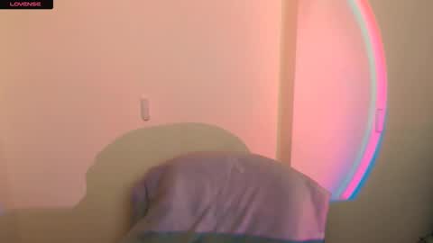 Amanda online show from October 27, 2025, 8:29 am