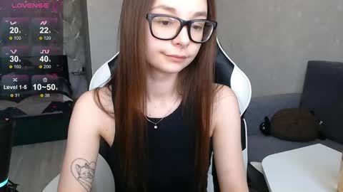 Snapshot of amaneli chatting on March 7, 2025, 12:34 pm Mila online show from March 7, 2025, 12:34 pm