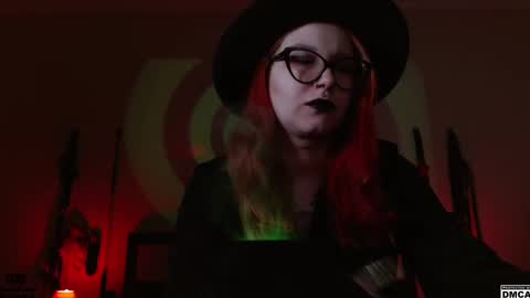 Goddess Amanita online show from December 18, 2024, 8:31 am